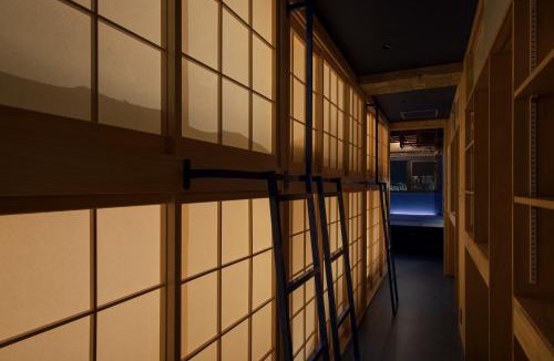 Kaigan Apartment | Art House HINODE 10 people 3 minutes from the station Art and Tokyo Bay spectacular ocean view