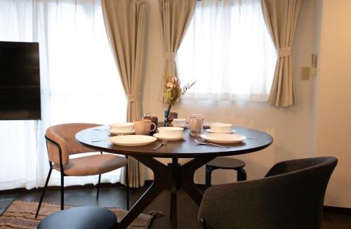 Tomigaya Apartment | studio aoi 302