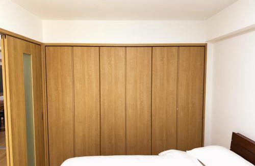 Shibadaimon Apartment | The Prime Minato 2-Bedroom Suite Near Tokyo Tower, 2 Mins Walk to Asakusa Line, Direct Access From HND, NRT Airport