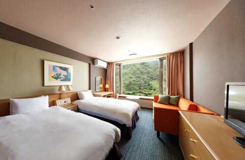 Mihara Hotel | Tsumagoi Prince Hotel