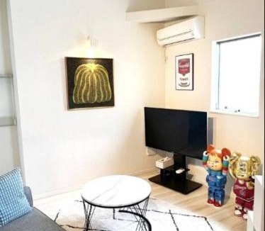 Higashi Apartment | アートハウス