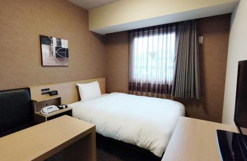 Takaoka Hotel | Hotel Route-Inn Takaoka Ekimae