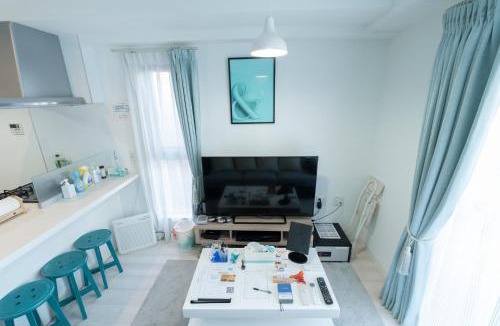 Chikusa Ward Apartment | Fuchsia - Vacation STAY 08005v