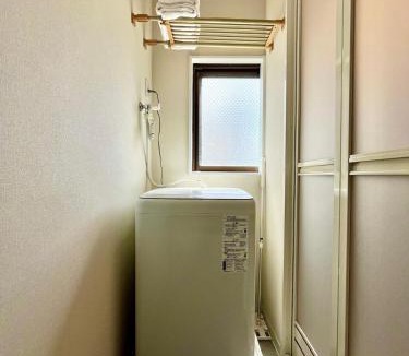 Higashiyotsugi Apartment | Yotsugi House 3rd Floor - Prime Location Near Asakusa and Skytree