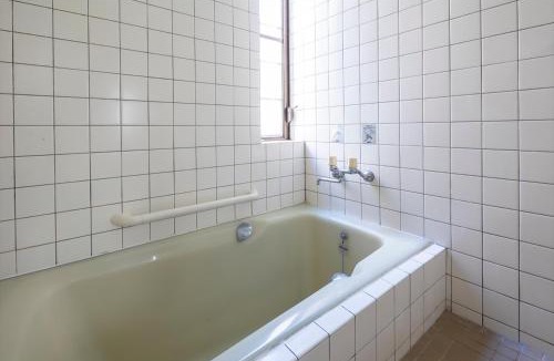 Hida Takayama Onsen House | live takayama-Stay with a Rescue Dog and Local Host