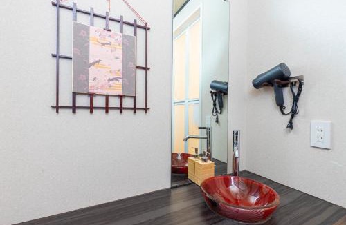 Katsushika Apartment | Ukiyoan Takasago