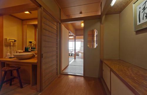 Dogashima Hotel | UmibenokakureyuSEIRYU海辺のかくれ湯清流