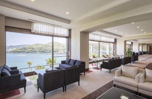 Toba Hotel | Toba Seaside Hotel