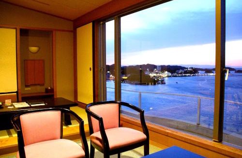 Toba Hotel | Toba Seaside Hotel