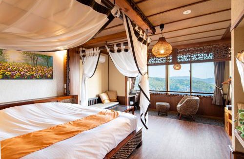 Toba Hotel | Bali Resort SAYA no Kaze