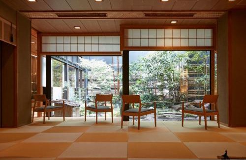 Kaga Hotel | Araya Totoan