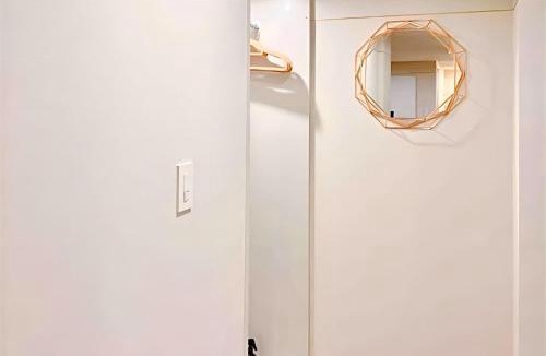 Yushima Hotel | 东京上野秋叶原超豪华双卧套房Ydob 最大8人上野公园3分钟 地铁1分钟位置绝佳超级繁华免费wifi Dyson吹风机