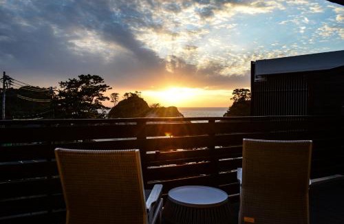 Nishina Hotel | Mayu Futahari