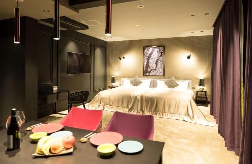 Karasumaoike Hotel | HOTEL SHIKISAI KYOTO