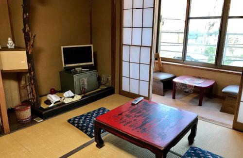 Miyanoshita Hotel | Tsukinoya
