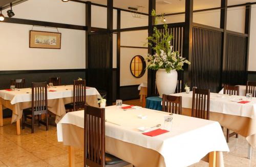 Yugawara Hotel | 源泉掛け流しの宿Albergo湯楽