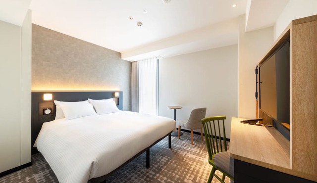JR-East Hotel Mets Yokohama
