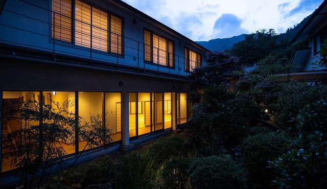 Temple Hotel Takeibo