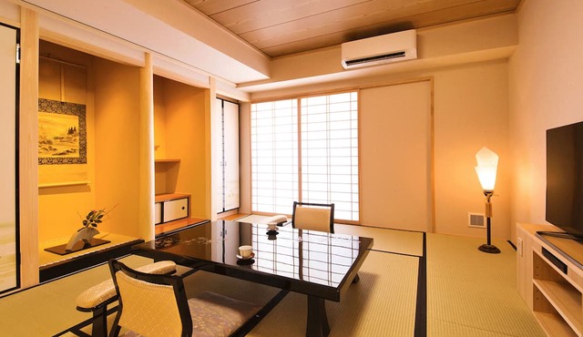 Ryokan KANADE