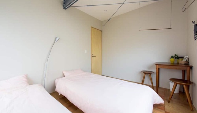GrapeHouse Koenji - Hostel, - Caters to Women