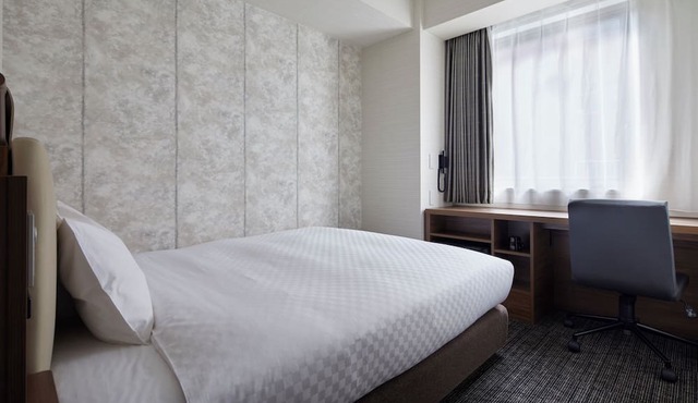 JR WEST GROUP VIA INN HAKATAGUCHI EKIMAE