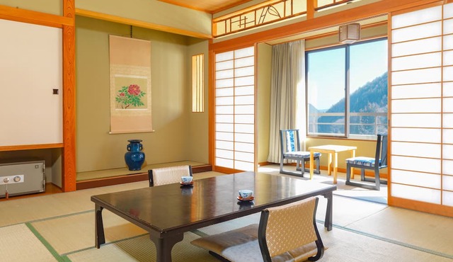 Ooedo Onsen Monogatari Shinshu Kakeyu