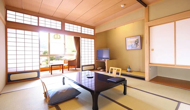 Ryokan Sakaya