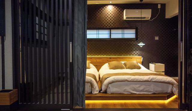 Tokyo Nook