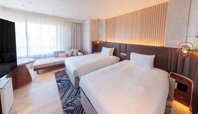 Hotel Springs Makuhari Premier