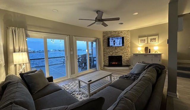 Water front, open bay views from both decks! in Ocean City