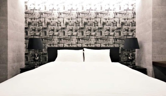 5 minutes walk from Shibaurafuto Station Queen be/Minato-ku Tokyo