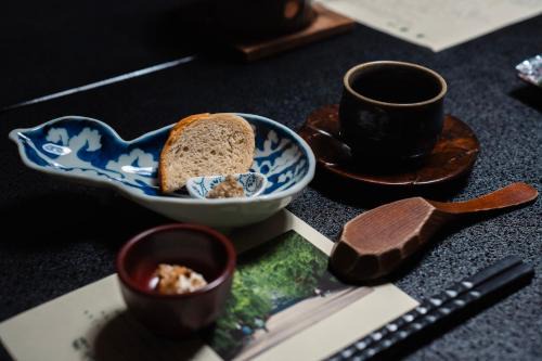 Stay and Discover Sanrakuso