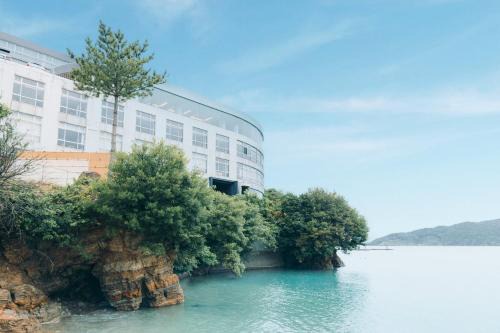 Toba Grand Hotel