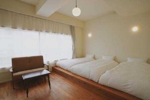 sunroom Hotel,Cafe,Bar