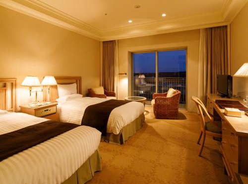 Okura Akademia Park Hotel