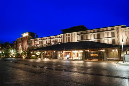 Yamashiro Onsen Miyabi no Yado Kaga Hyakumangoku