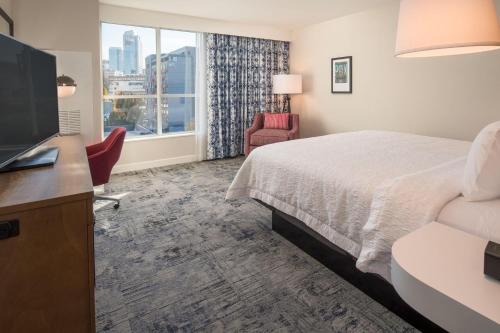 Hampton Inn And Suites By Hilton Portland-Pearl District in Portland