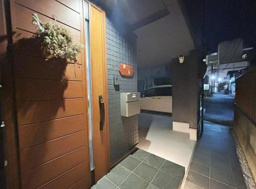 Newly built house with free parking, 3 minutes walk from Shinkoiwa Station