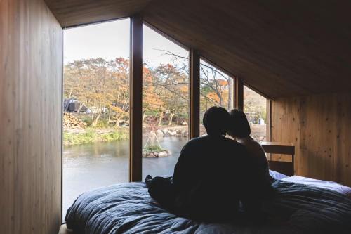 Earthboat Nasu - Glamping Cabin with Private Wood-Fired Sauna & Onsen, Pet-Friendly & Cage-Free